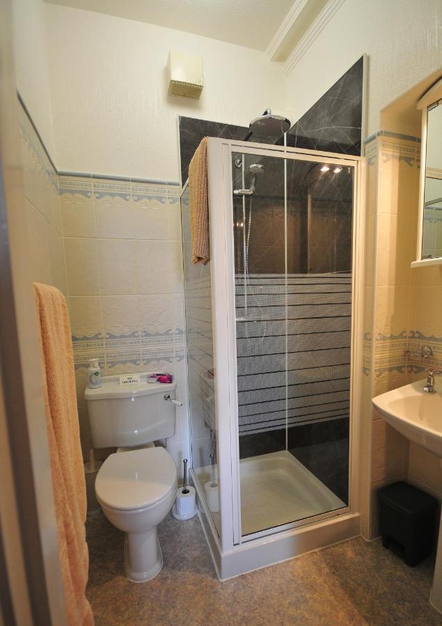 מלון קזיק Abacourt House מראה חיצוני תמונה